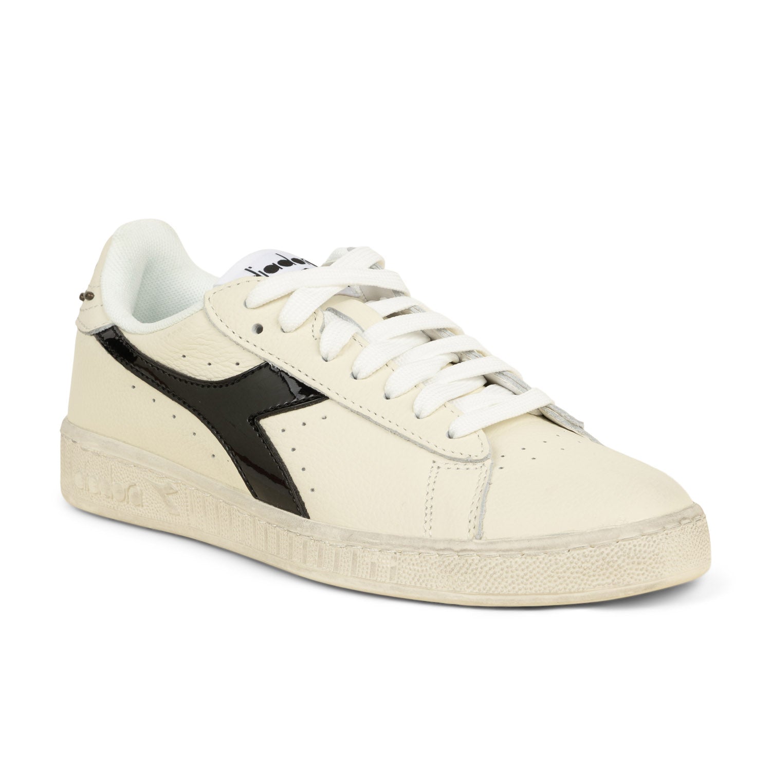 Baskets Femme DIADORA GAME LOW WAXED STUDED Blanc