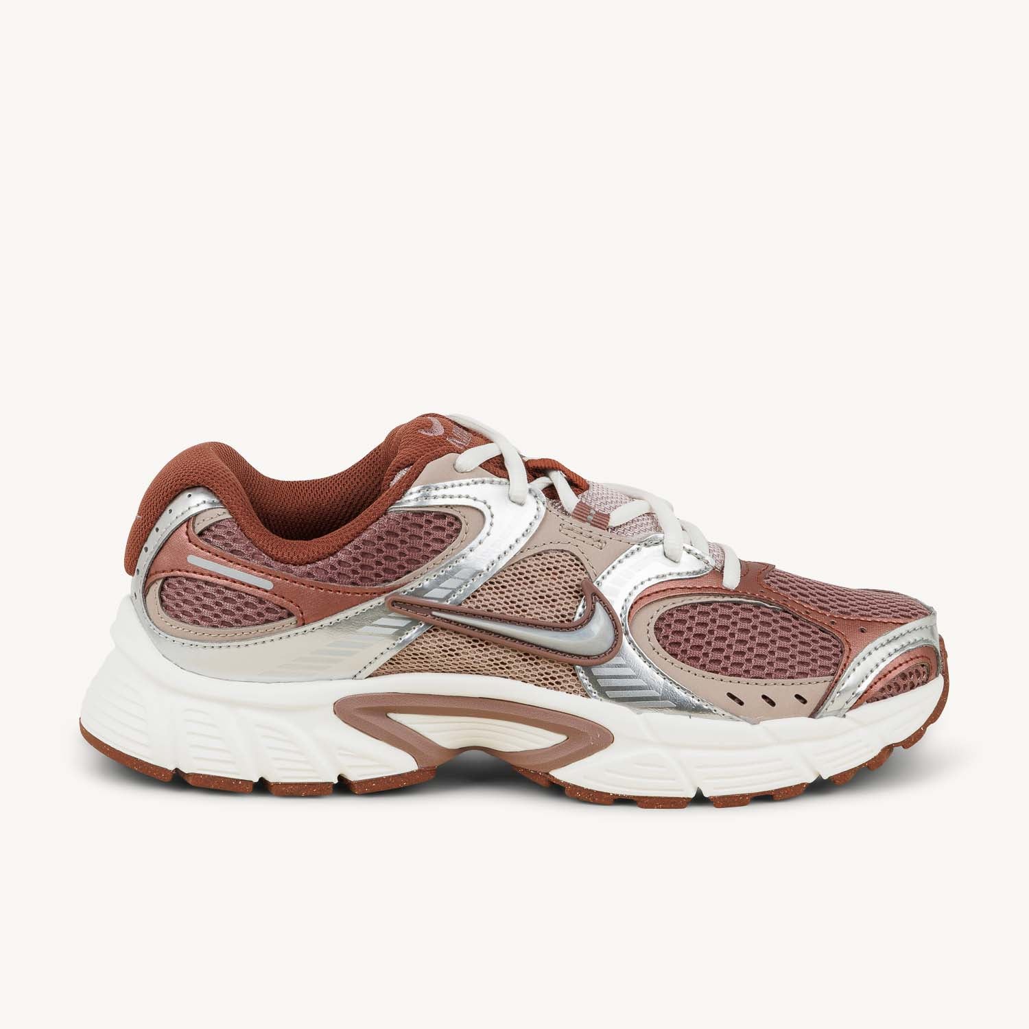 Sneakers Femme NIKE V5 RNR Rouge