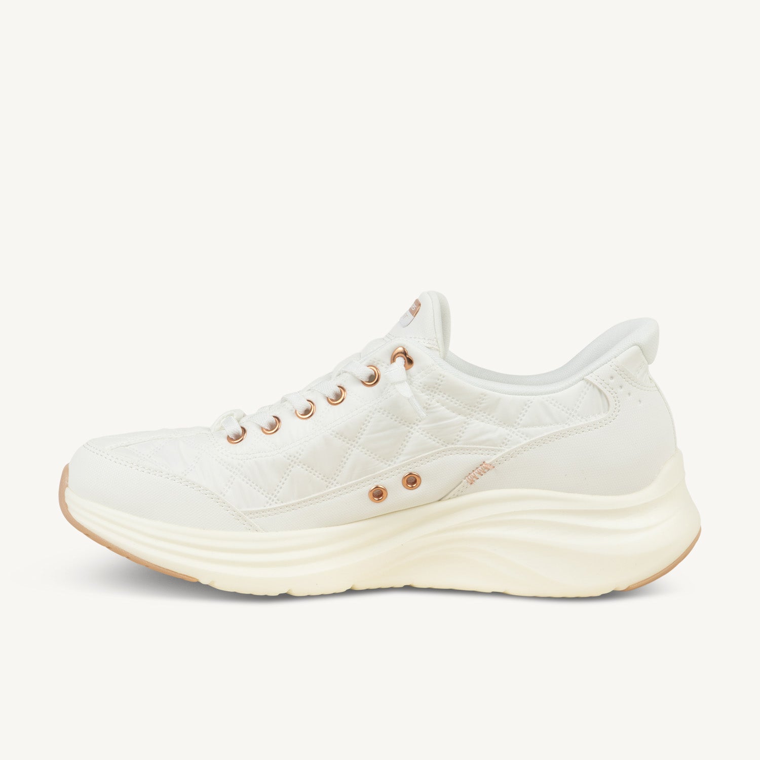 Baskets Femme SKECHERS CONTOUR FOAM COZY FIT SLIP INS Blanc