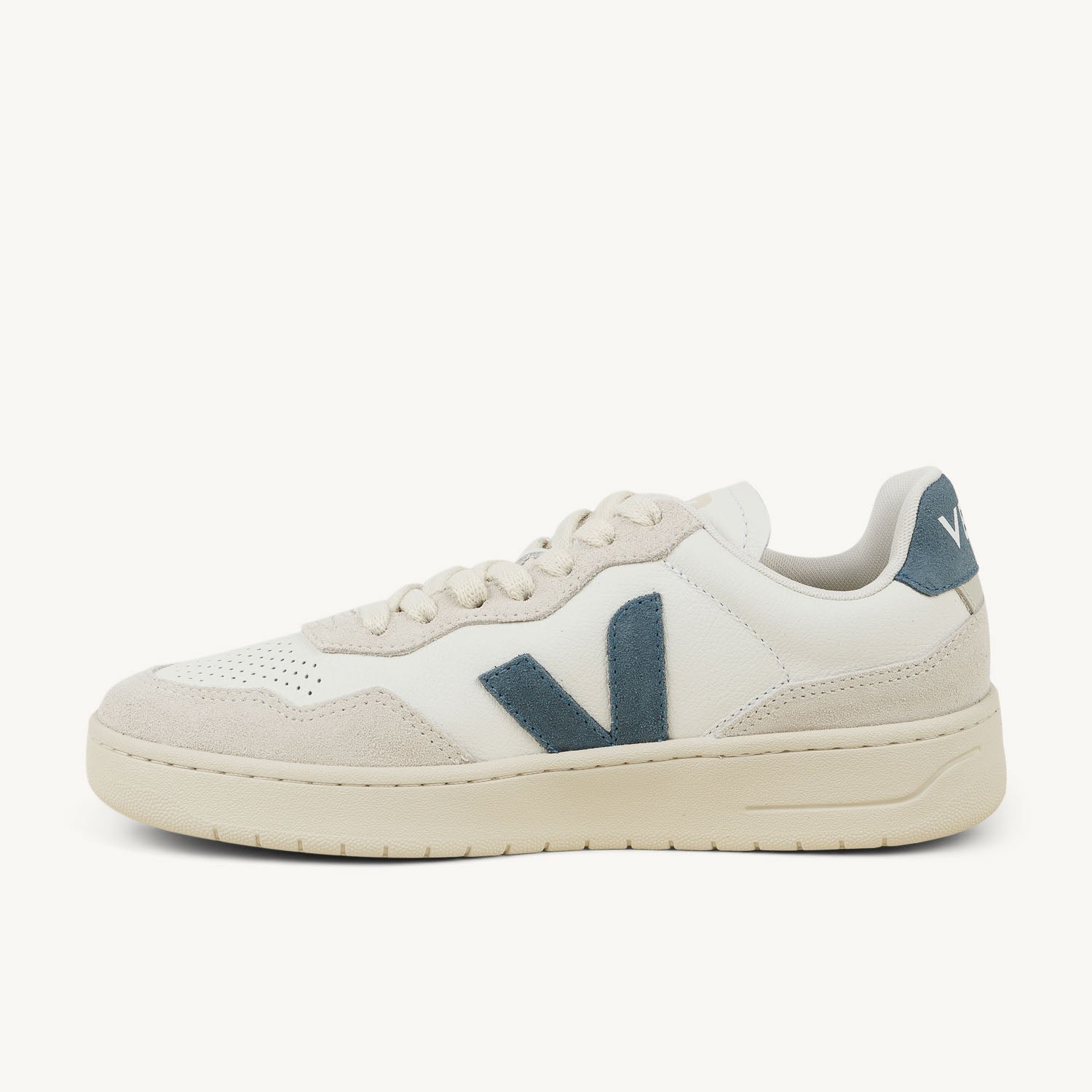 Sneakers Femme VEJA V90 Blanc