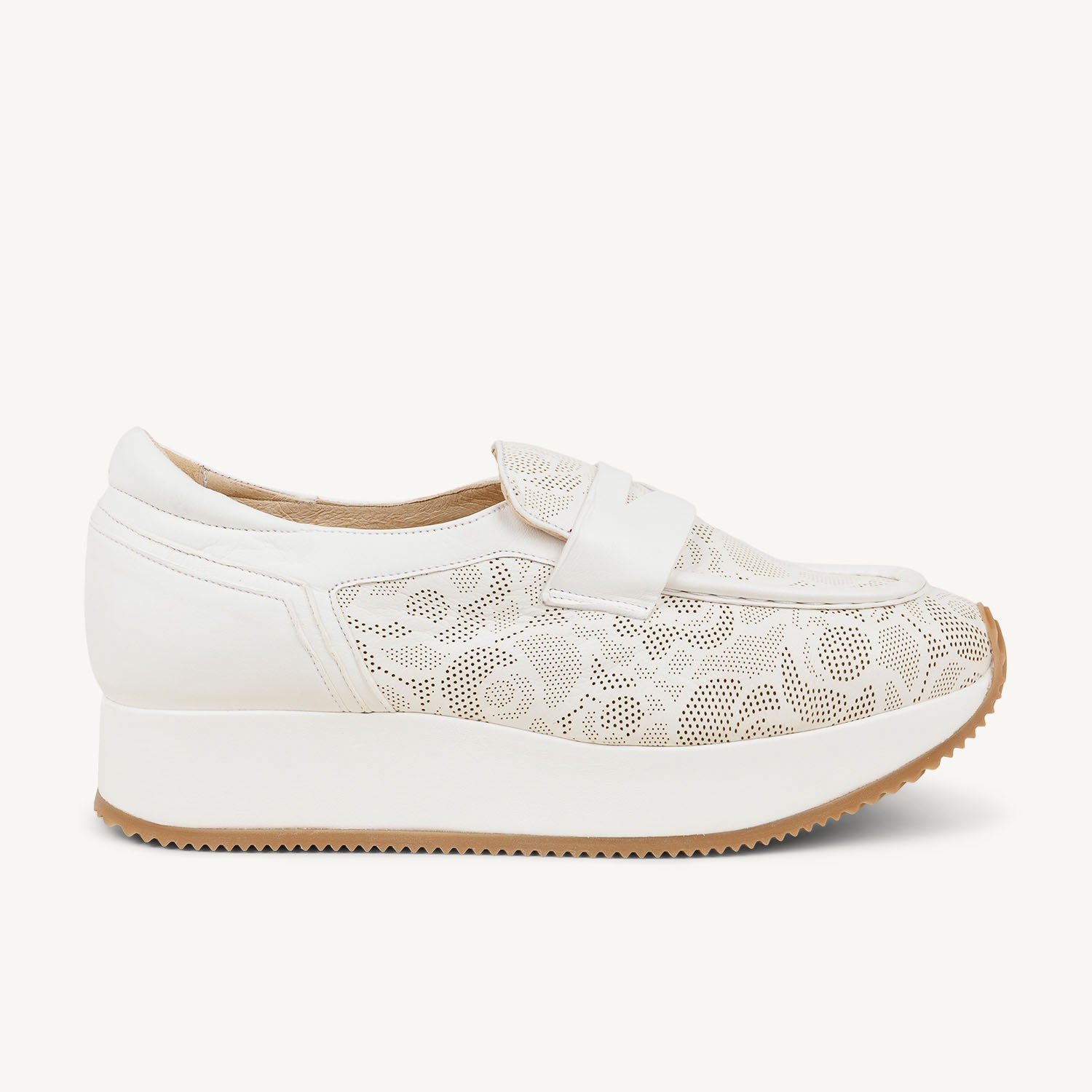 Mocassins Femme SOFTWAVES 9.33.01 - SOFGA Blanc