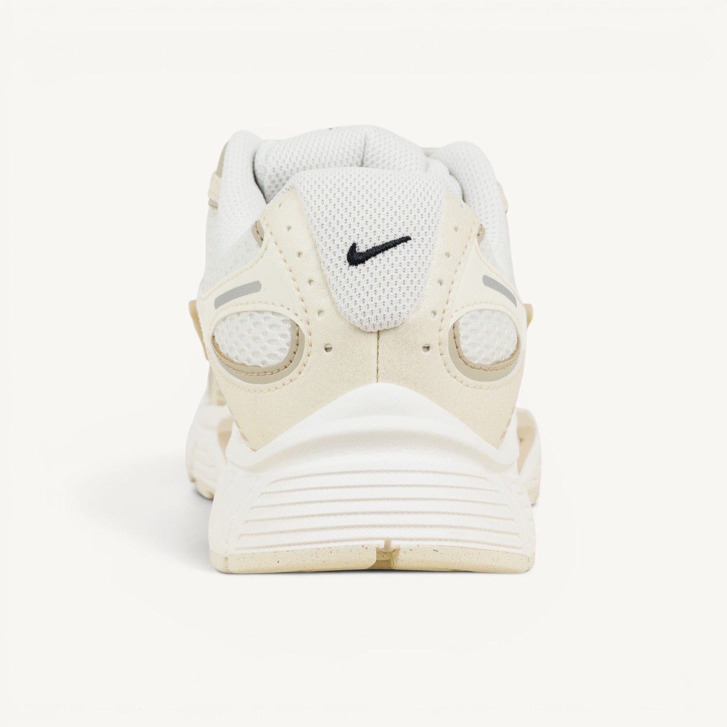 Sneakers Femme NIKE V5 RNR V2 Beige