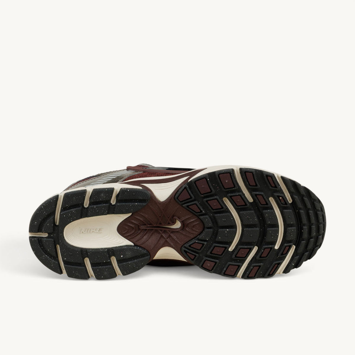Sneakers Femme NIKE V5 RNR Marron