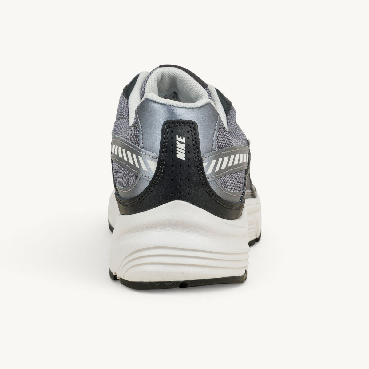 Sneakers Homme NIKE INITIATOR Gris