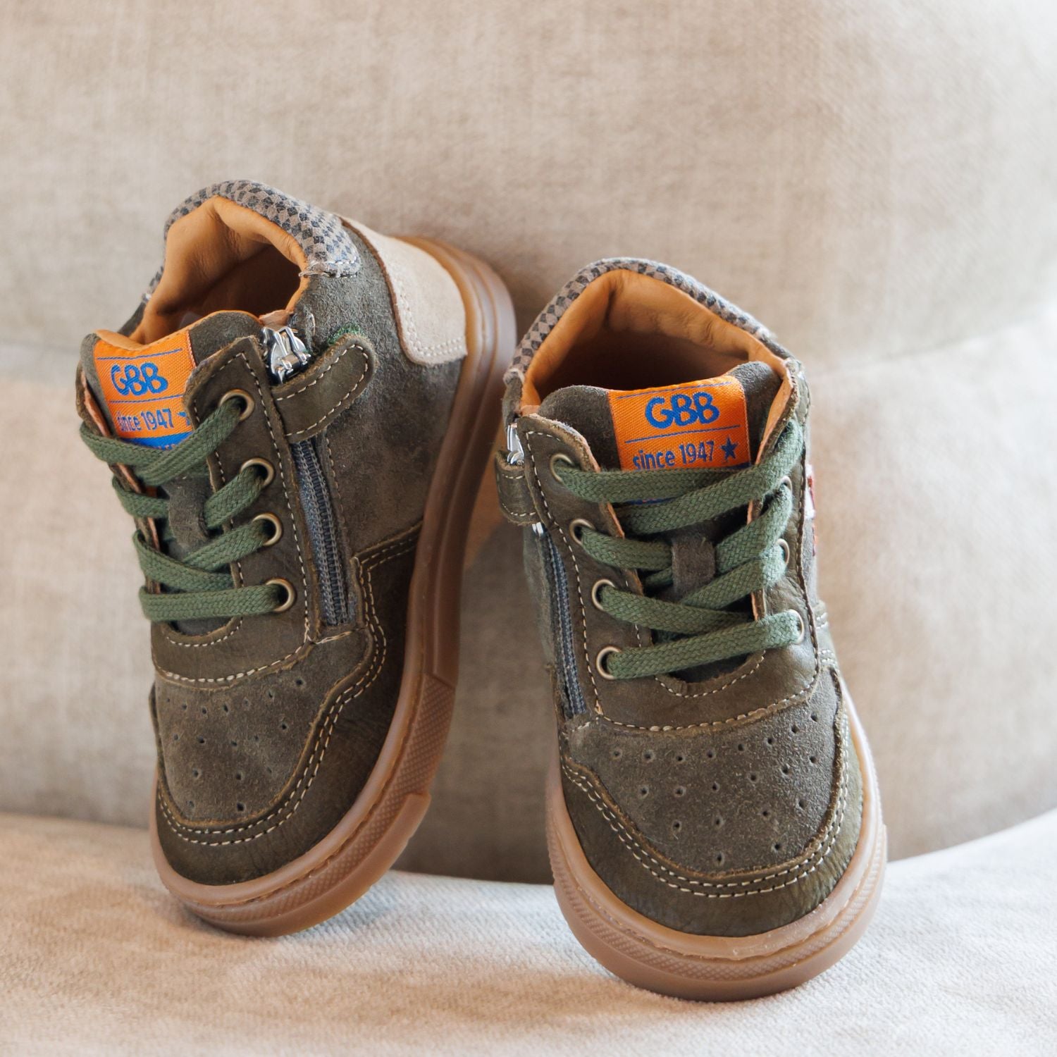 Chaussures montantes RIKKIE GBB Enfant Kaki