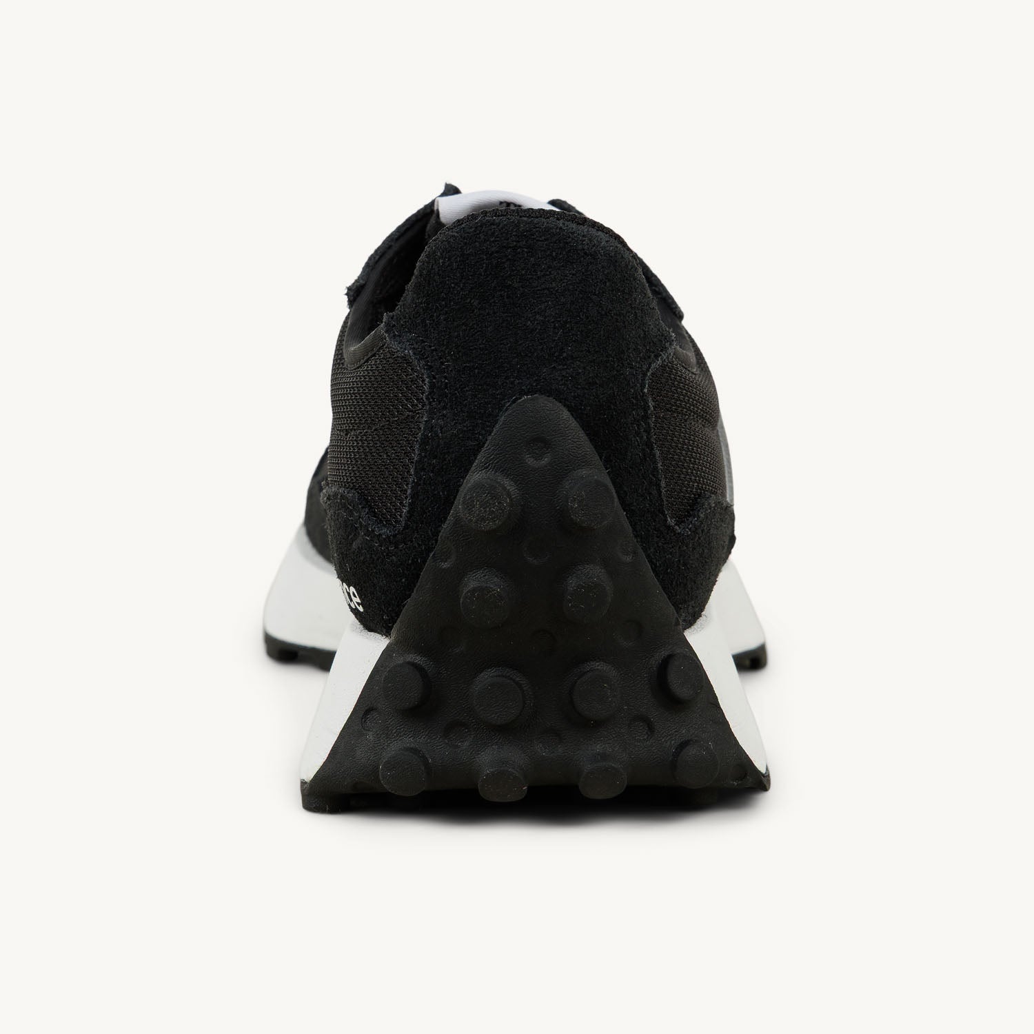 Sneakers Homme NEW BALANCE MS327 Noir