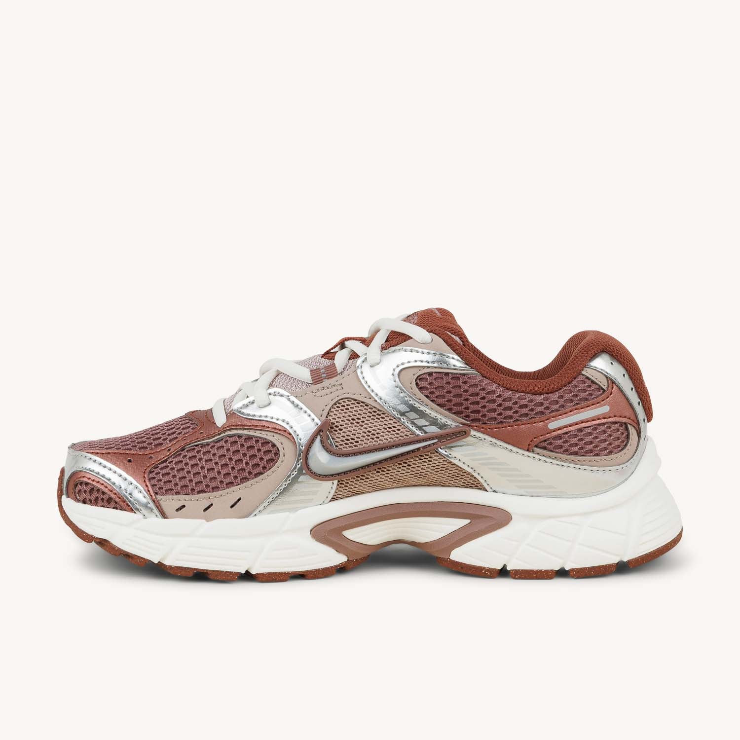 Sneakers Femme NIKE V5 RNR Rouge