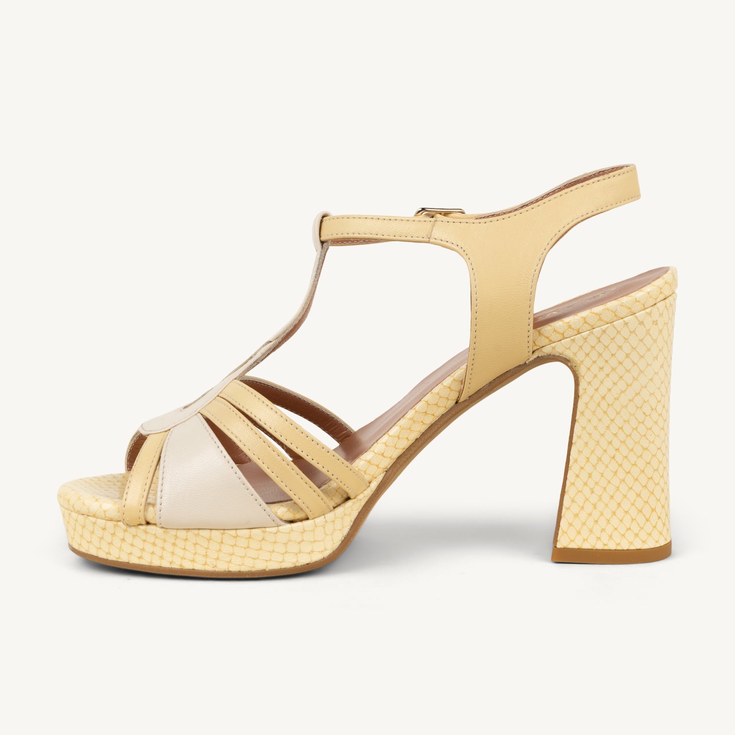 Sandales Femme LES VENUES VENICIOTA Jaune