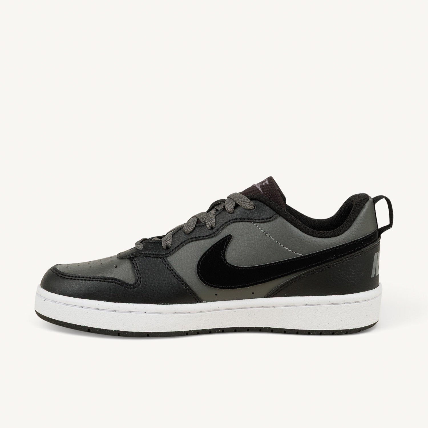 Sneakers Enfant NIKE COURT BOROUGH BTS LOW Noir