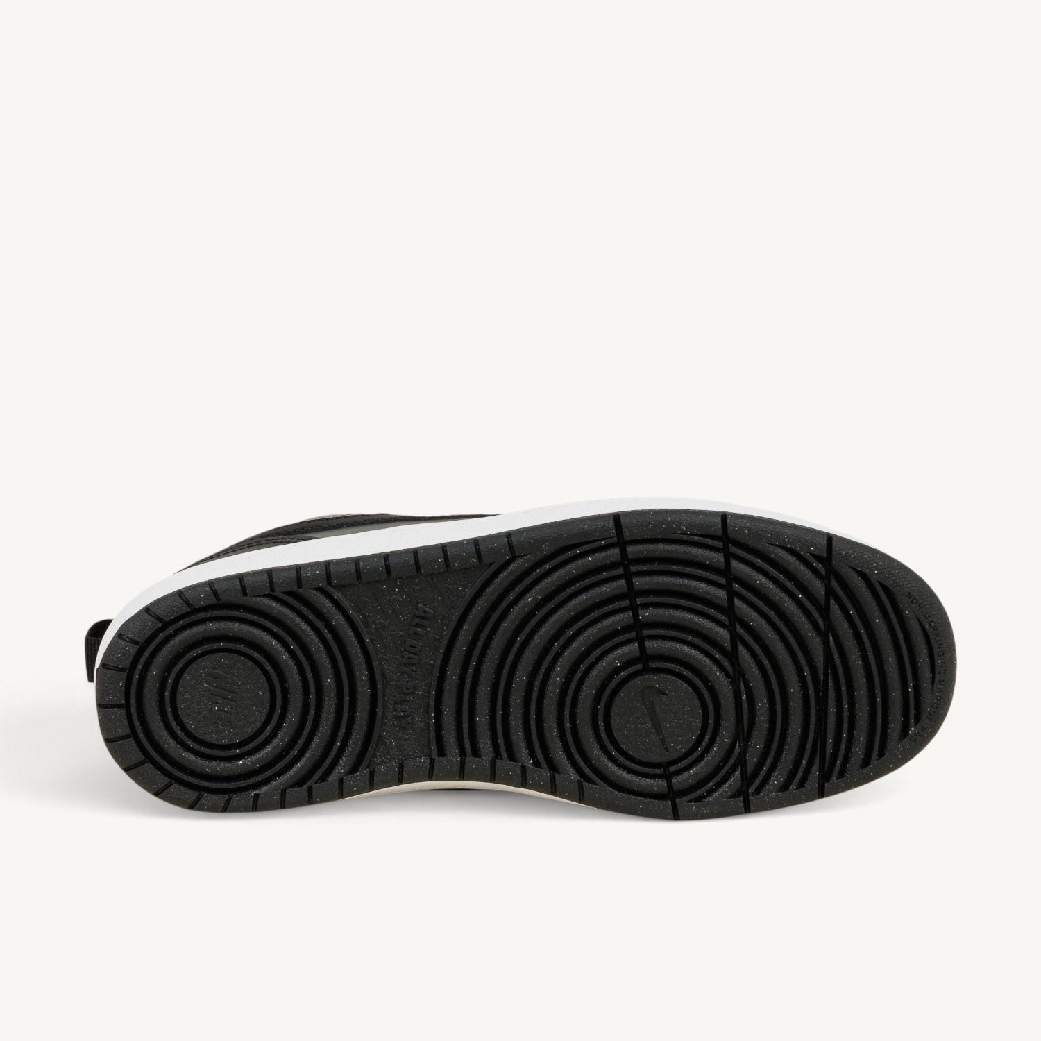 Sneakers Enfant NIKE COURT BOROUGH BTS LOW Noir