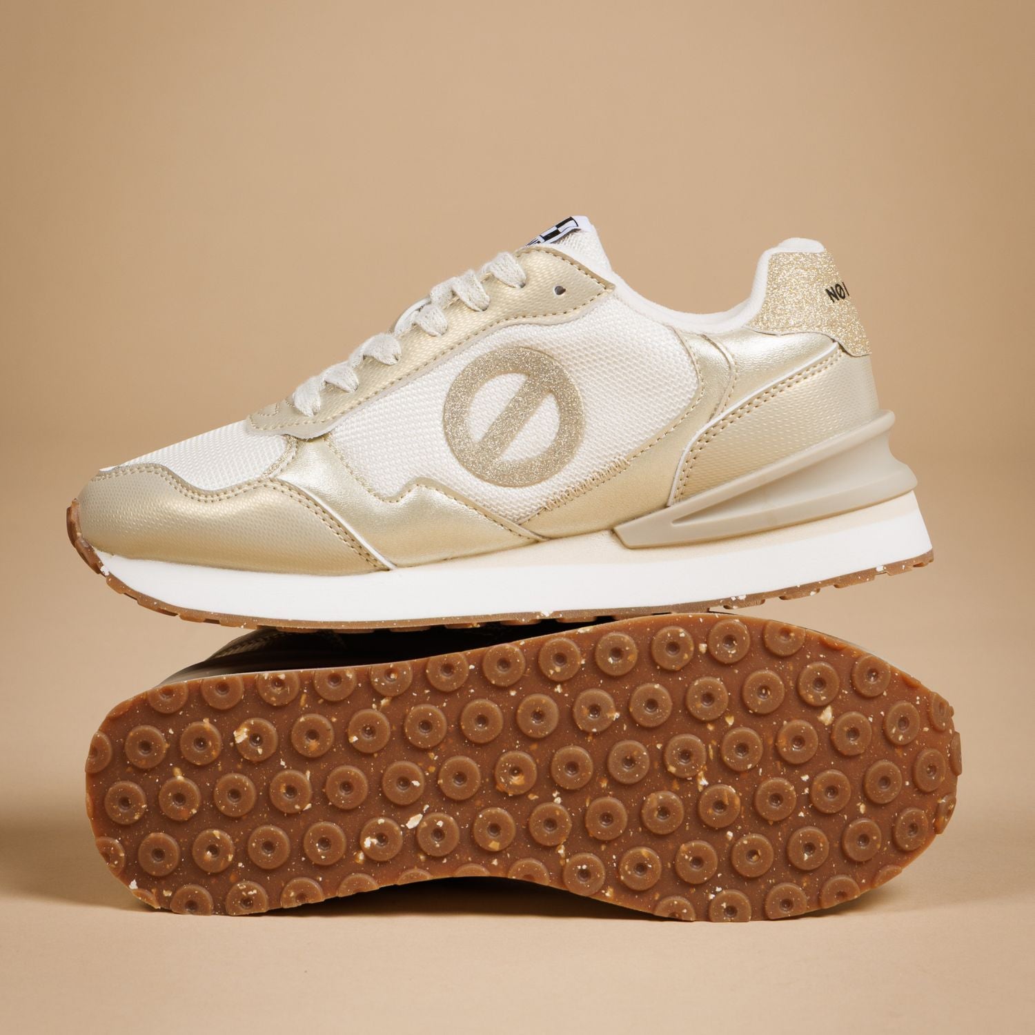 Baskets TOVA RUNNER NO NAME Femme Blanc