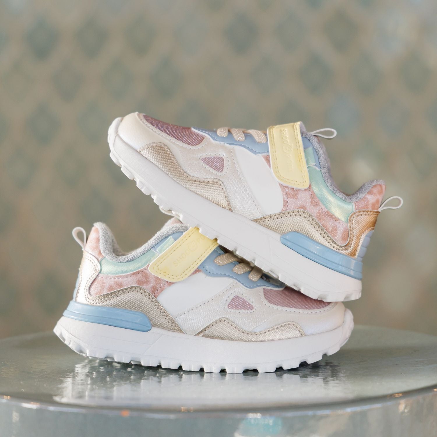 Baskets JOGGY SCRATCH SHOO POM Enfant Blanc